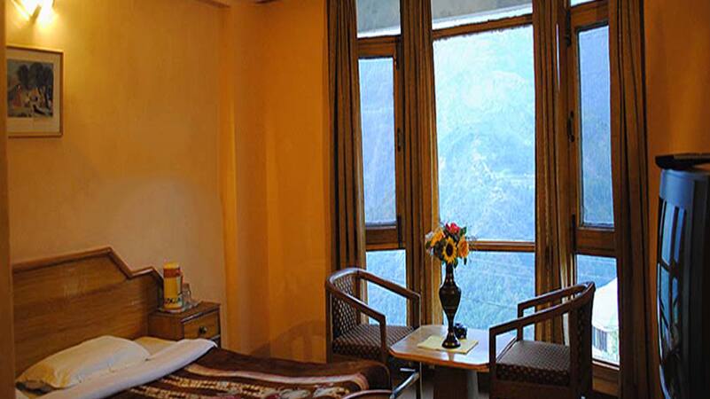 Hotel Shikhar, Mcleodganj 5